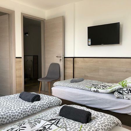 Juno Apartman Vendégház Miskolc Exterior foto