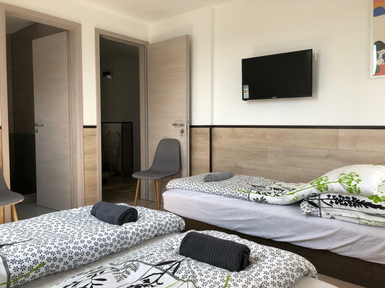 Juno Apartman Vendégház Miskolc Exterior foto